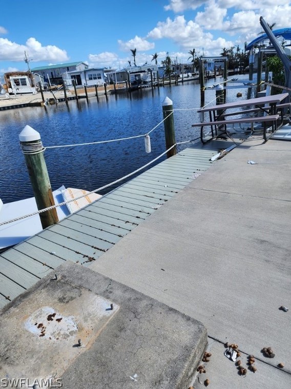 3732 Blueberry Ln, Saint James City, FL 33956