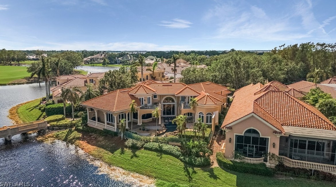 15701 Glenisle Way, Fort Myers, FL 33912-3929