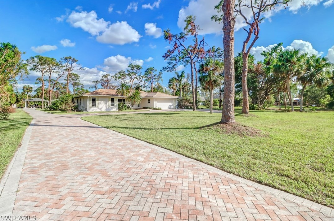 3597 Heritage Ln, Fort Myers, FL 33908-4113
