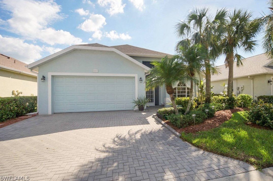 9307 Palm Island Cir, Fort Myers, FL 33903-5251