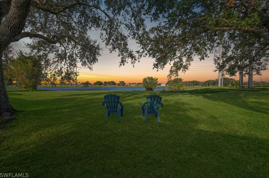 13120 Parkline Dr, Fort Myers, FL 33913-7925