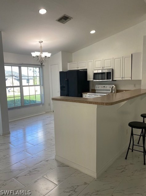3005 40th St W, Lehigh Acres, FL 33976