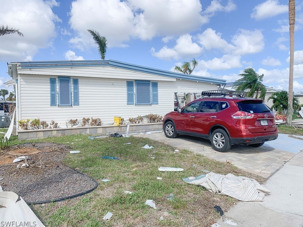 17650 Peppard Dr, Fort Myers Beach, FL 33931