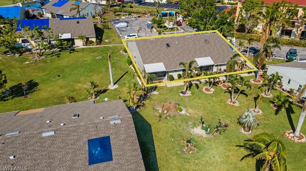1510 Courtyards Ln, Cape Coral, FL 33914-7412