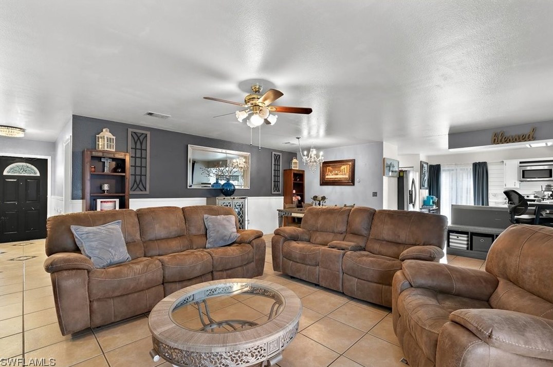 4008 Palomar Cir, Labelle FL  33935-5429 exterior