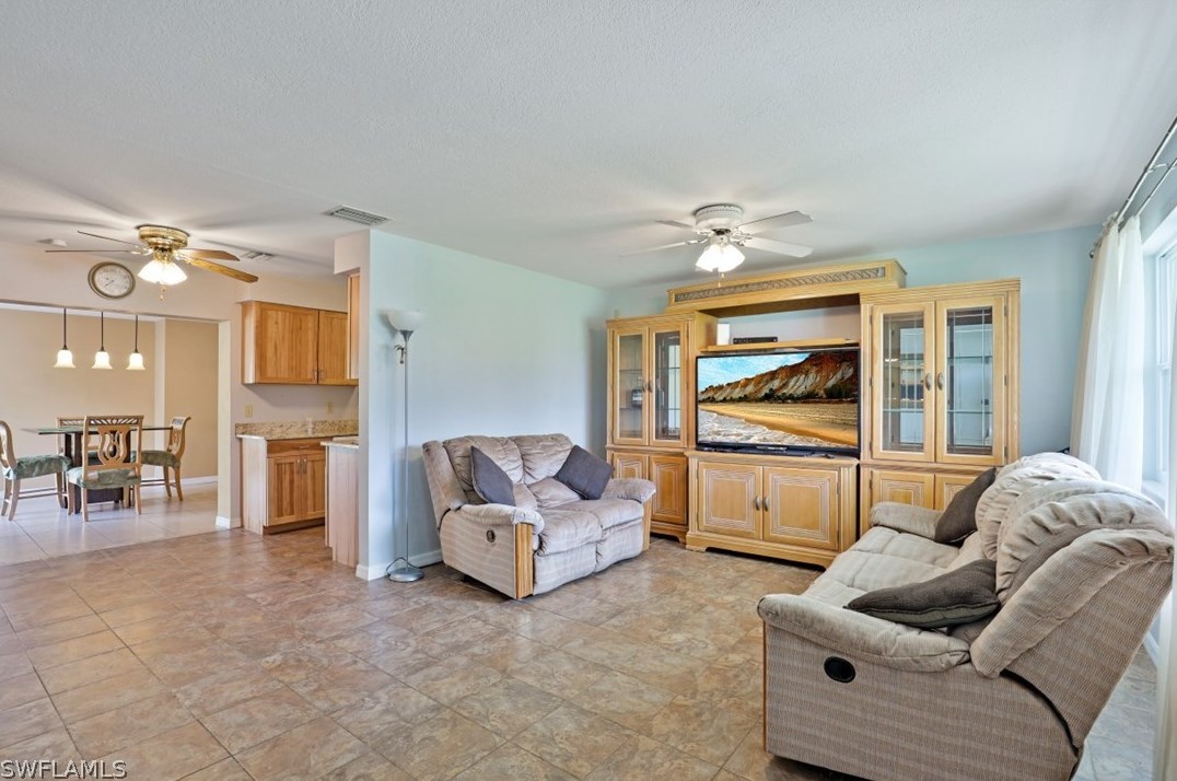 2014 Gray Ct, Fort Myers, FL 33903-6436