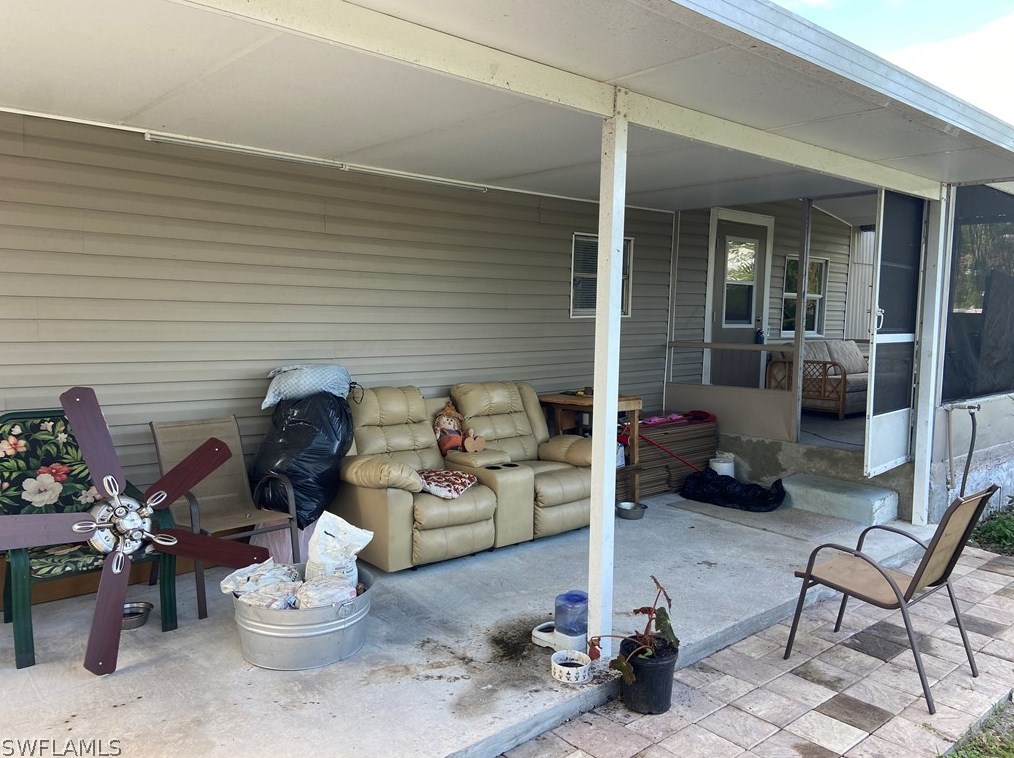 8146 Ebson Dr, Fort Myers FL  33917-6258 exterior