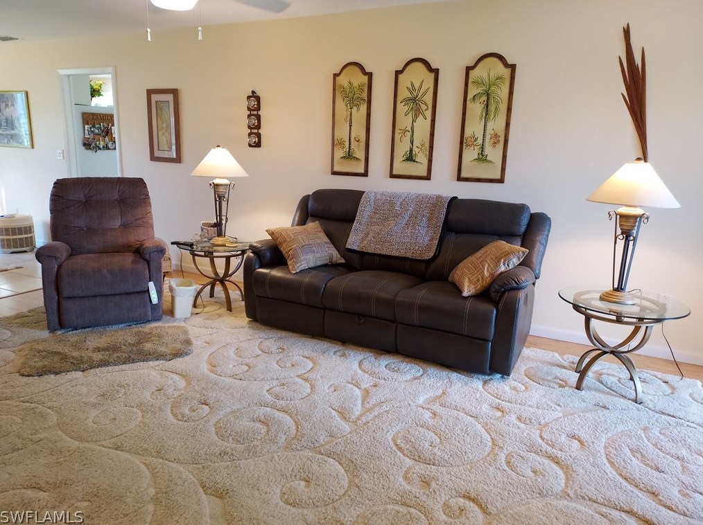 1218 Medinah Dr, Fort Myers, FL 33919-7309