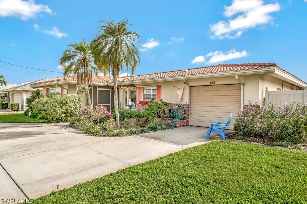 138 51st Ter, Cape Coral, FL 33914-7127