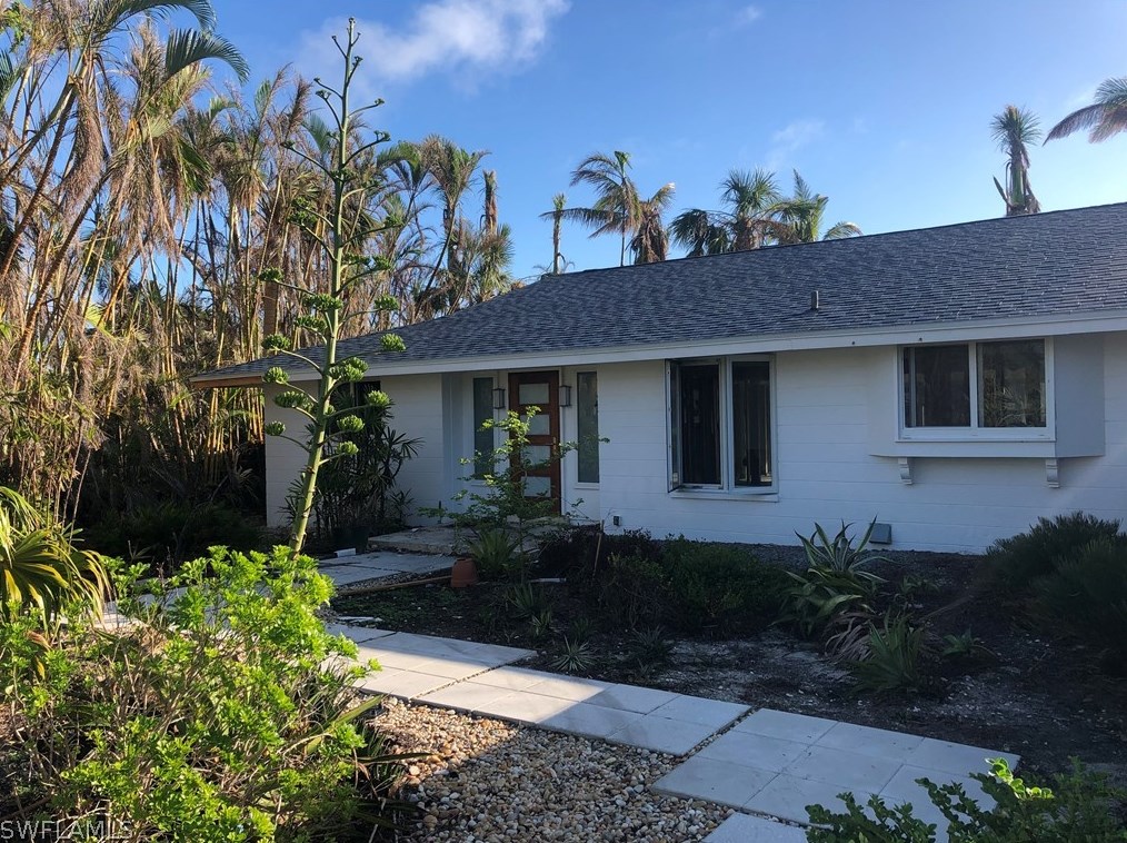 1874 Ibis Ln, Sanibel, FL 33957