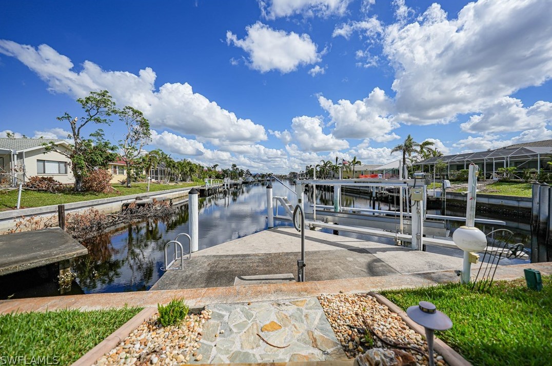 1010 Mineo Dr, Punta Gorda FL  33950-6647 exterior