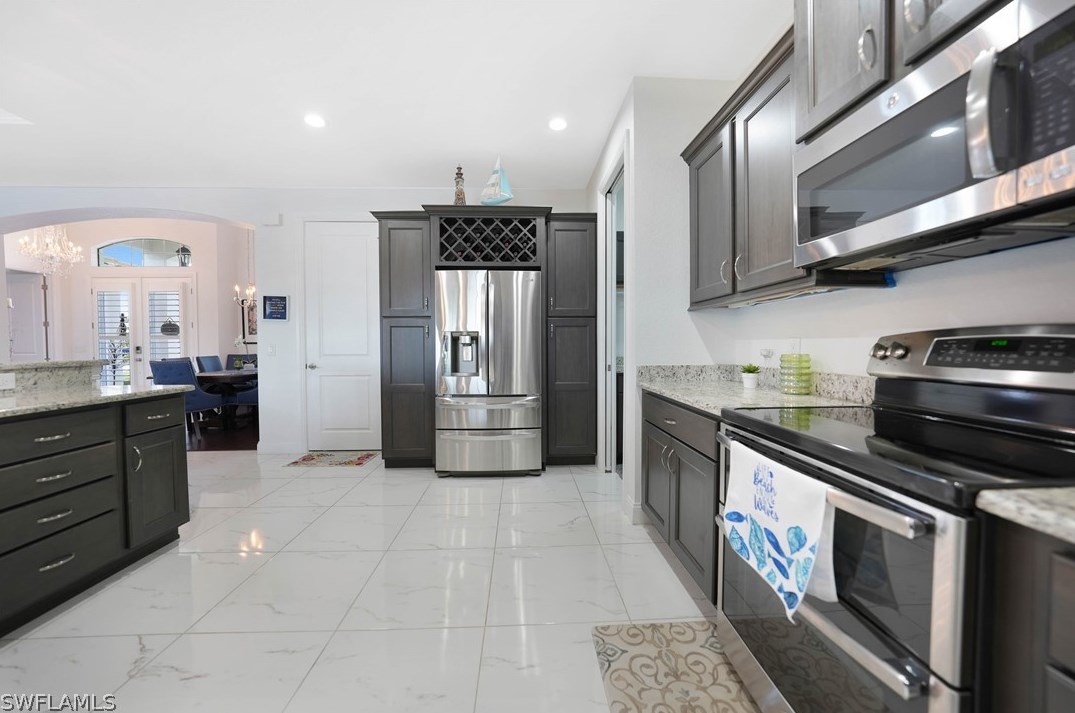1010 Mineo Dr, Punta Gorda FL  33950-6647 exterior