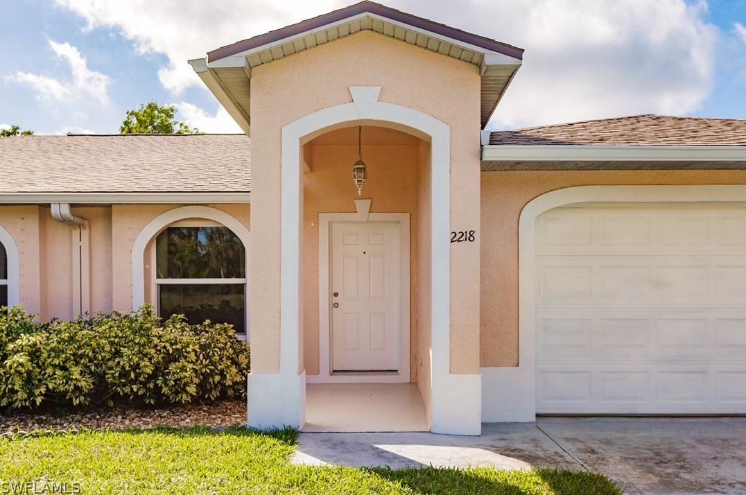 2218-2222 Ne 6th St, Cape Coral, FL 33909