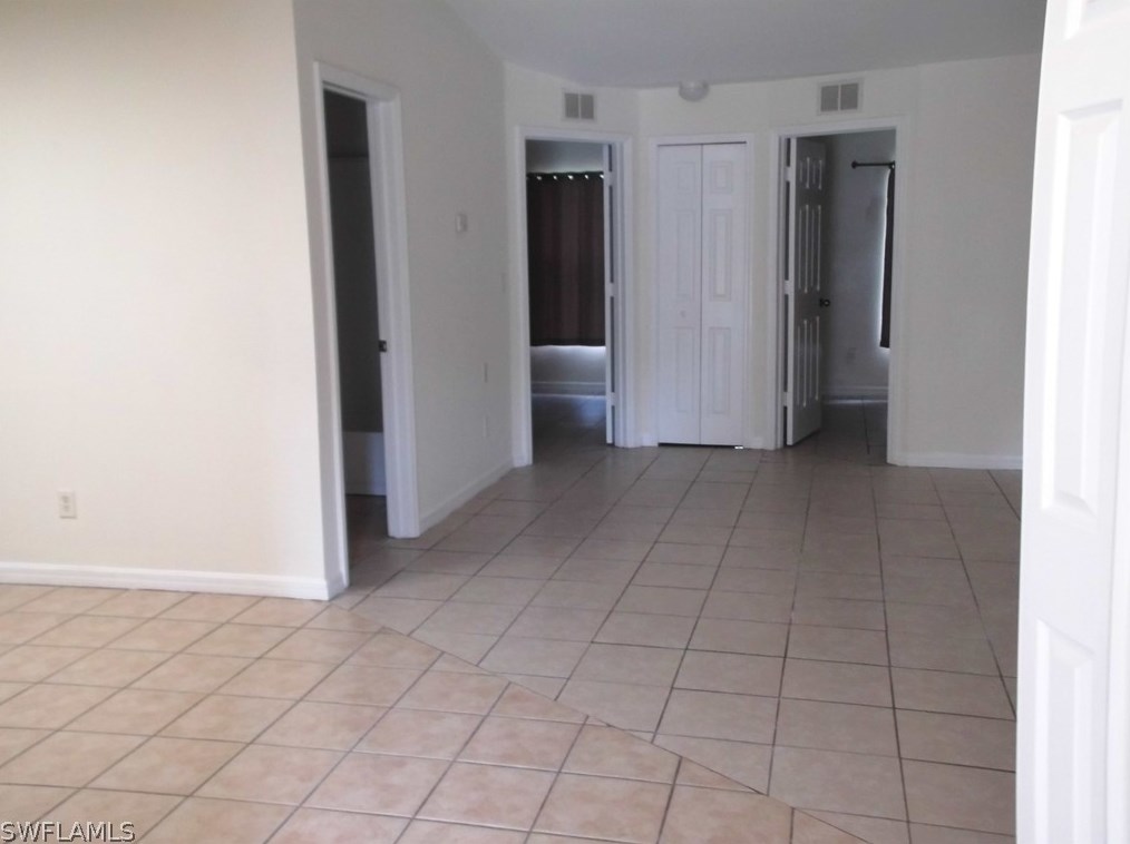 935 Meadow Rd, Lehigh Acres, FL 33973