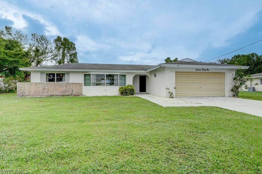 1641 Mansville Ter, Fort Myers, FL 33903-4639