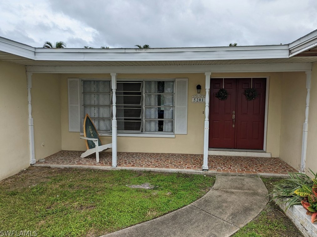 5201 Pocatella Ct, Cape Coral, FL 33904-5835