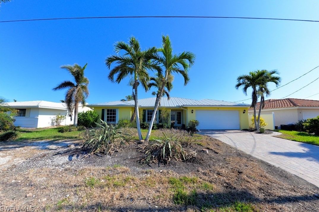 5 Palmview Blvd, Fort Myers Beach, FL 33931