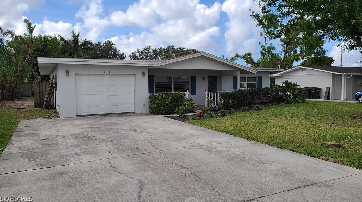 918 Dean Way, Fort Myers, FL 33919