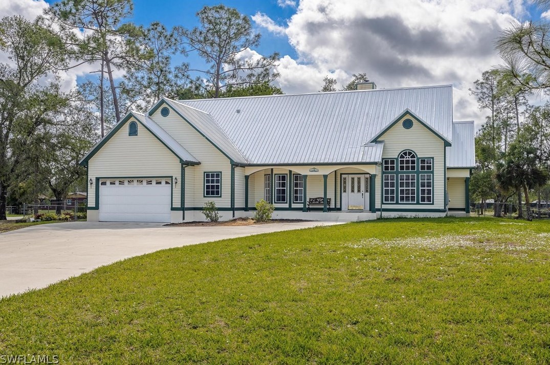 11728 Bentwood Ct, Fort Myers, FL 33917-5818