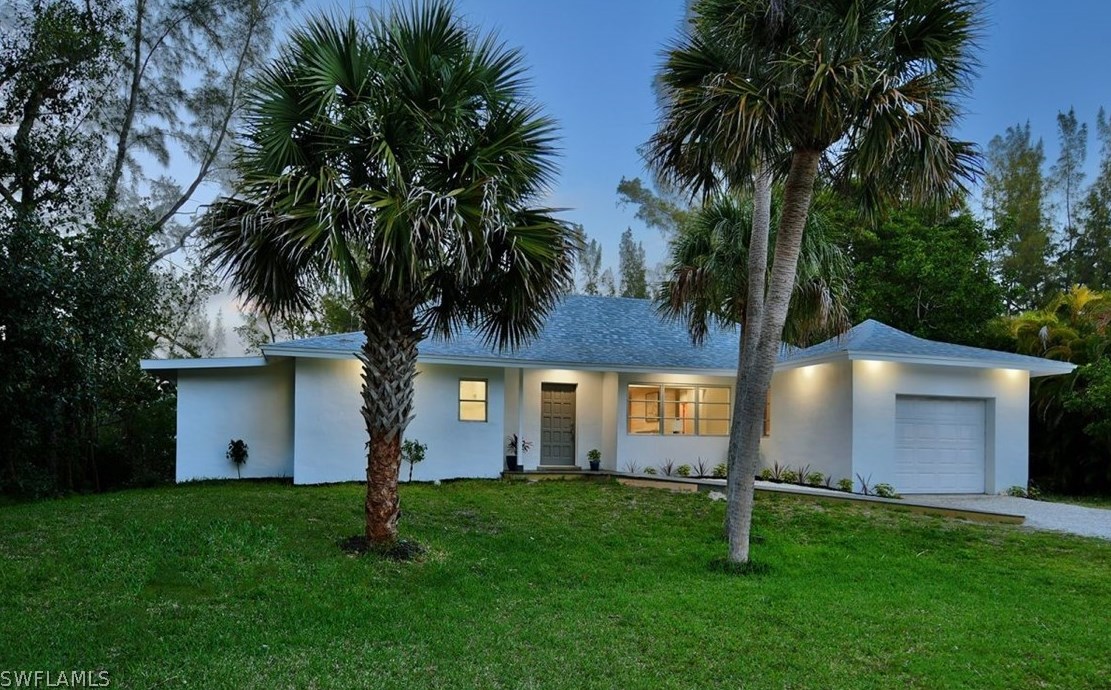 1585 Bunting Ln, Sanibel, FL 33957