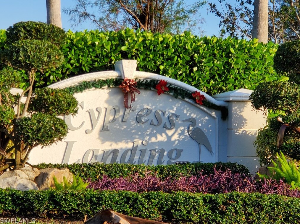 10067 Poppy Hill Dr, Fort Myers, FL 33966-7977