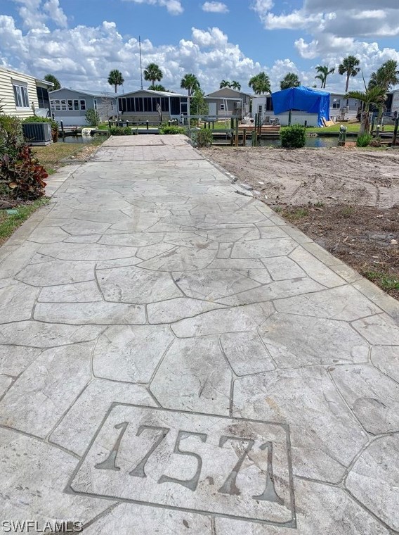 17571 Peppard Dr, Fort Myers Beach, FL 33931