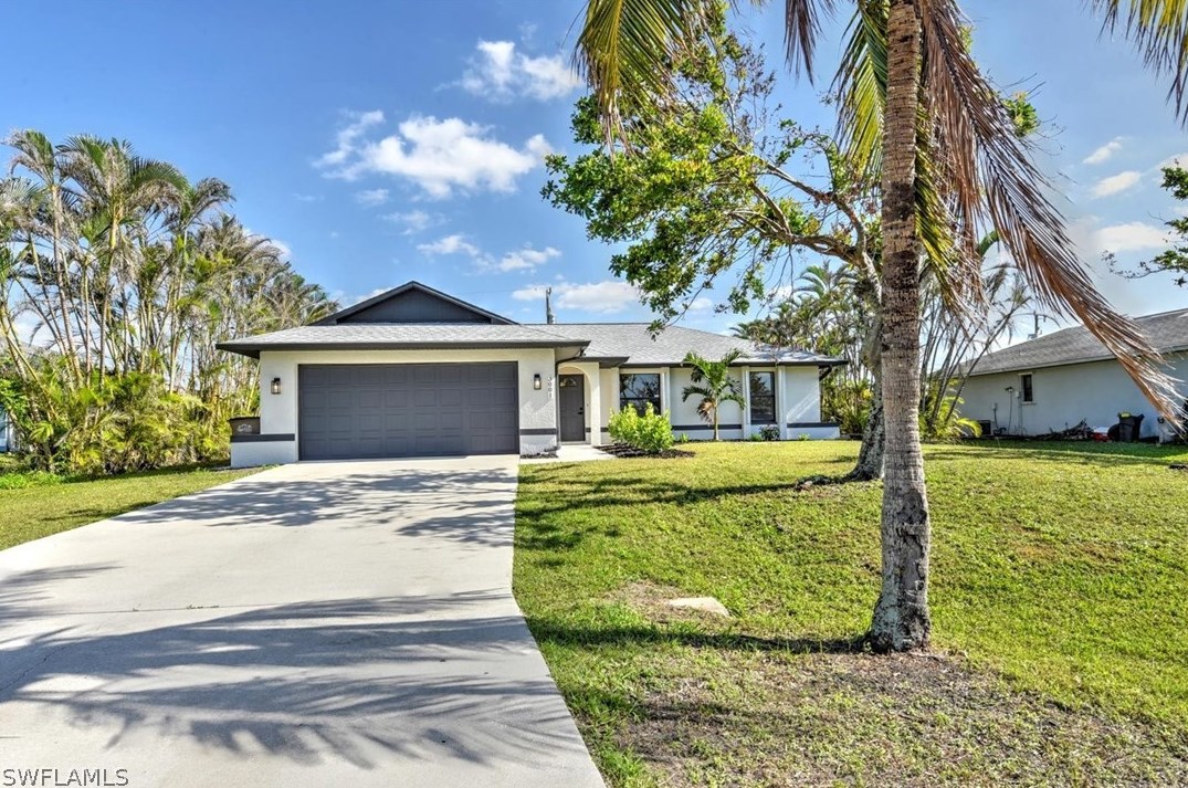 3001 8th Ct, Cape Coral, FL 33914-4202