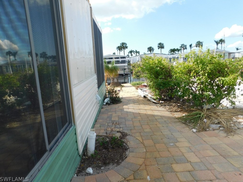 17690 Bryan Ct, Fort Myers Beach, FL 33931