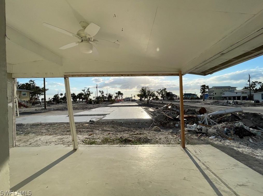 150 Hibiscus Dr, Fort Myers Beach, FL 33931