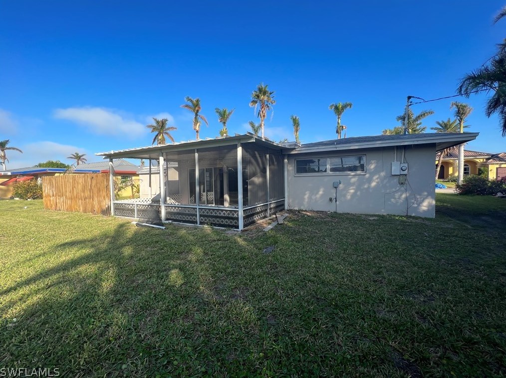 408 Bayshore Dr, Cape Coral, FL 33904-5812