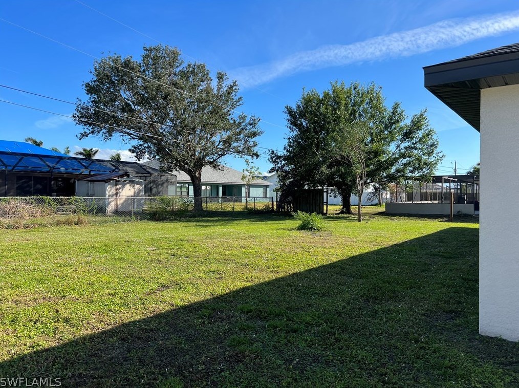 4113 9th Pl, Cape Coral, FL 33904-5319