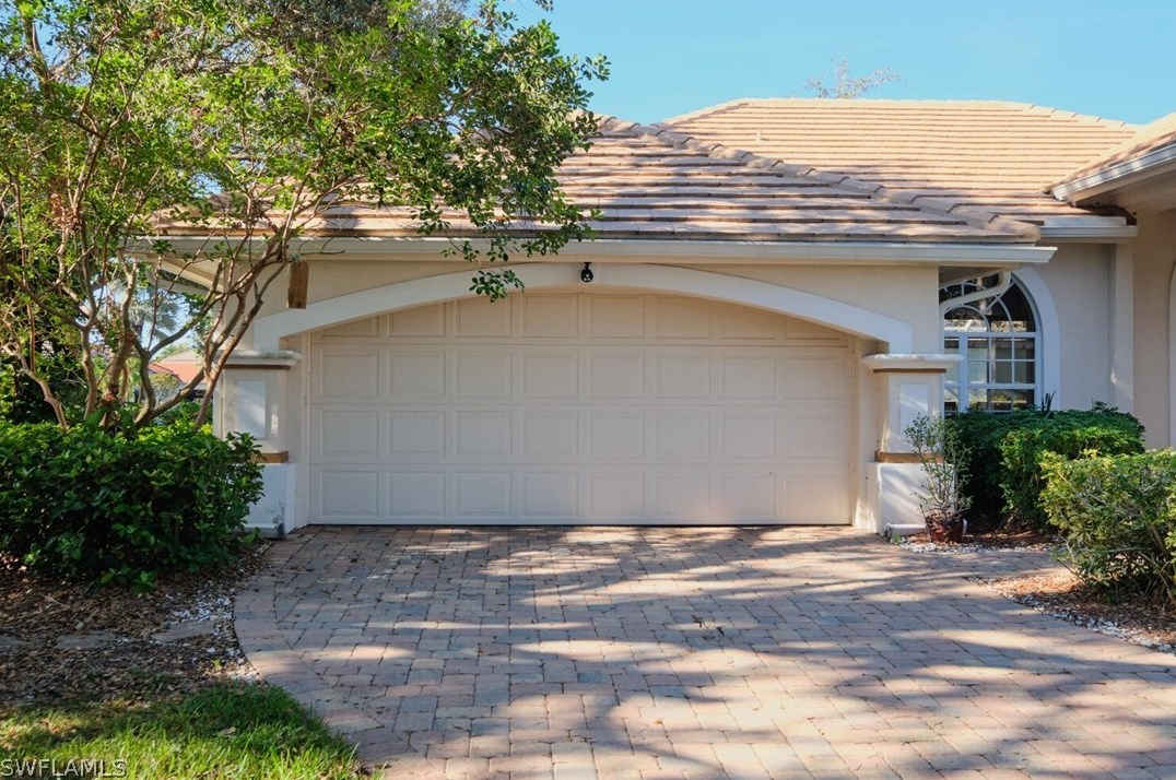 11990 Wedge Dr, Fort Myers, FL 33913-8344