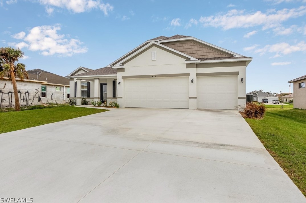 423 30th Ave, Cape Coral, FL 33991-1143