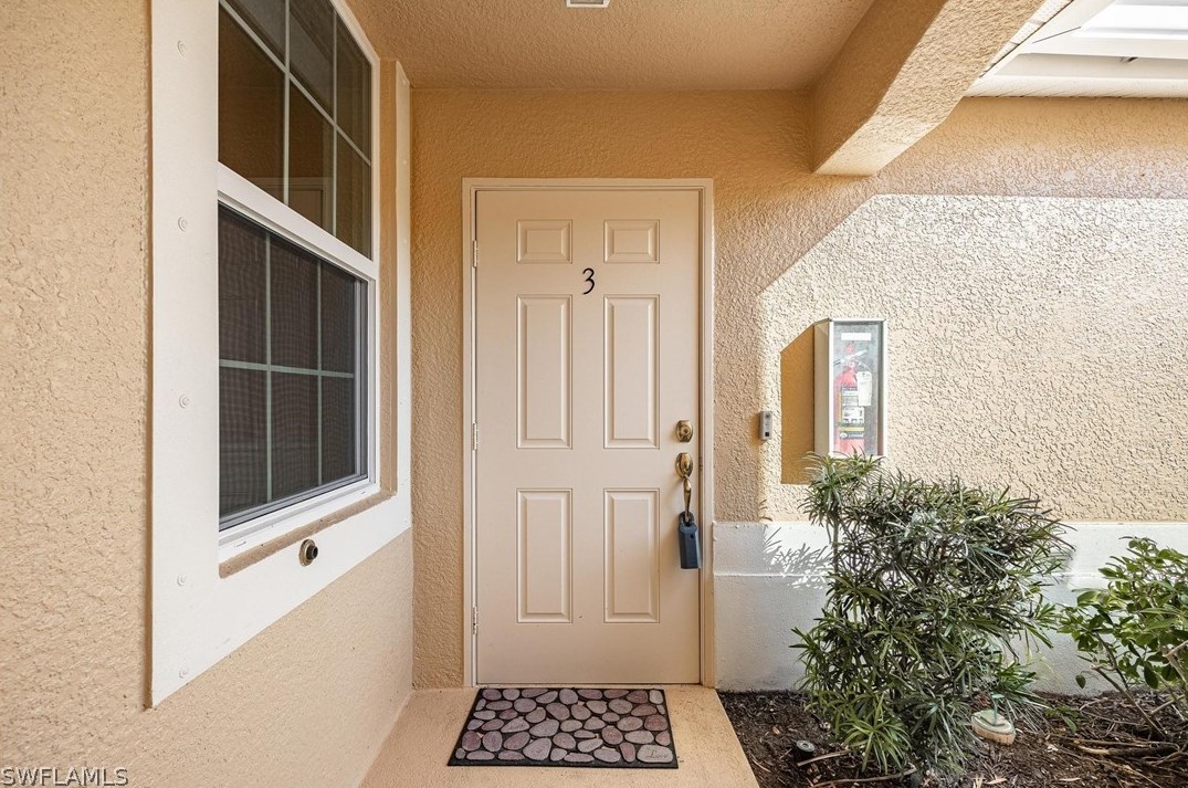 3261 Lee Way Ct, Fort Myers, FL 33903-6960