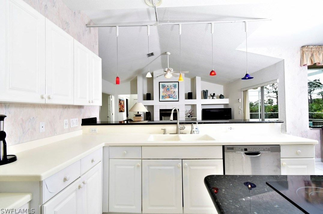 5090 Key Largo Cir, Punta Gorda FL  33955-4617 exterior