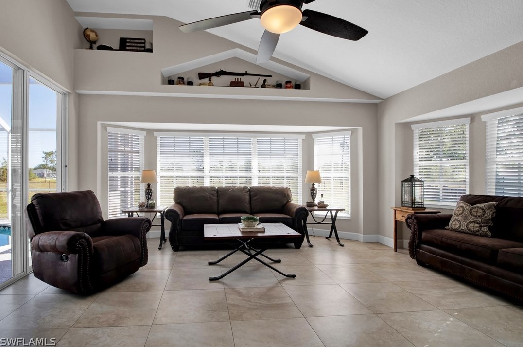 6324 Swiss Blvd, Punta Gorda FL  33982-2127 exterior