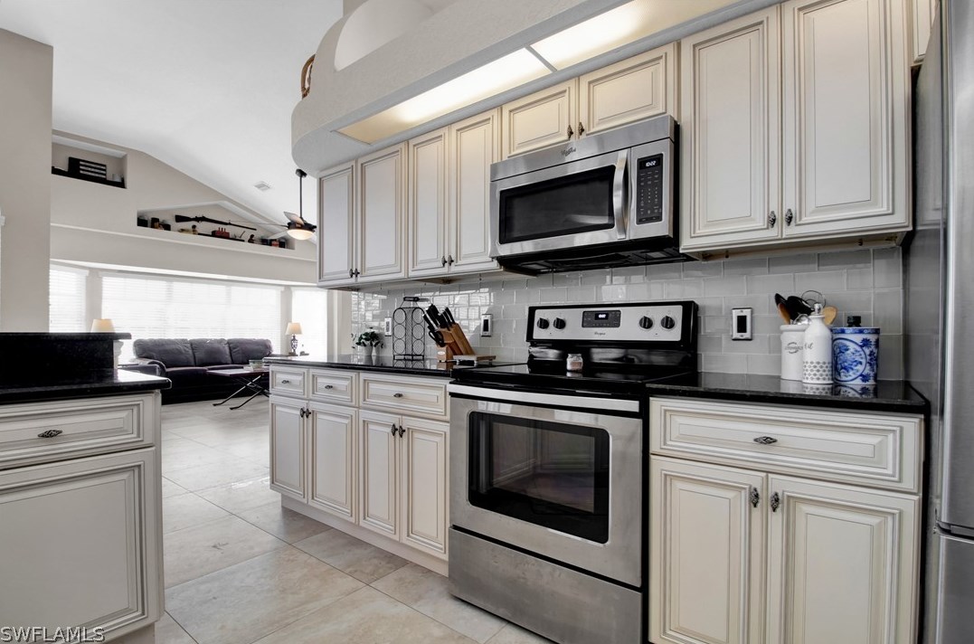 6324 Swiss Blvd, Punta Gorda FL  33982-2127 exterior