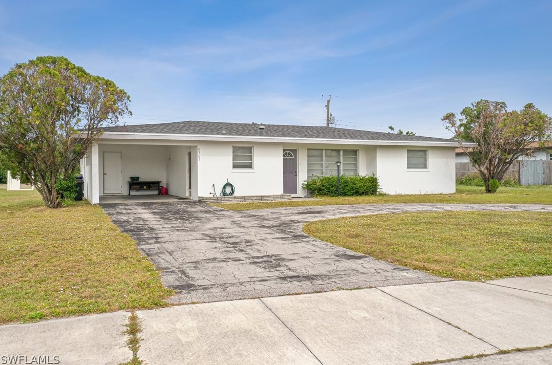 4367 Tufts Ave, Fort Myers, FL 33901-8939