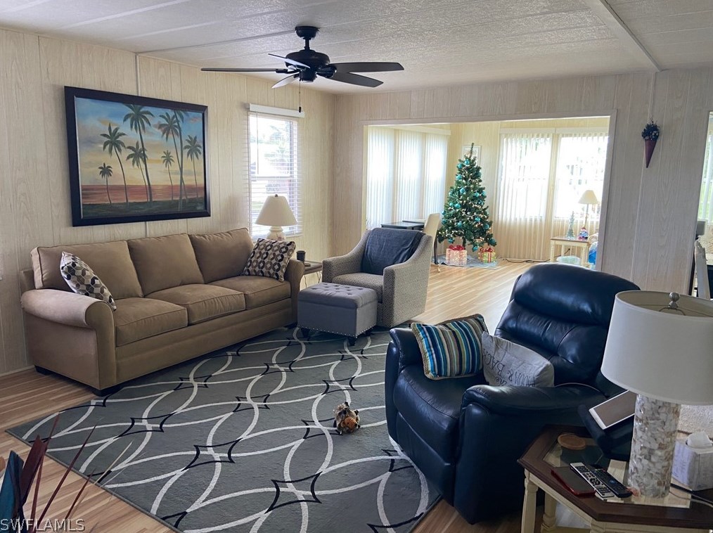790 Roses Ln, Fort Myers, FL 33917-6398
