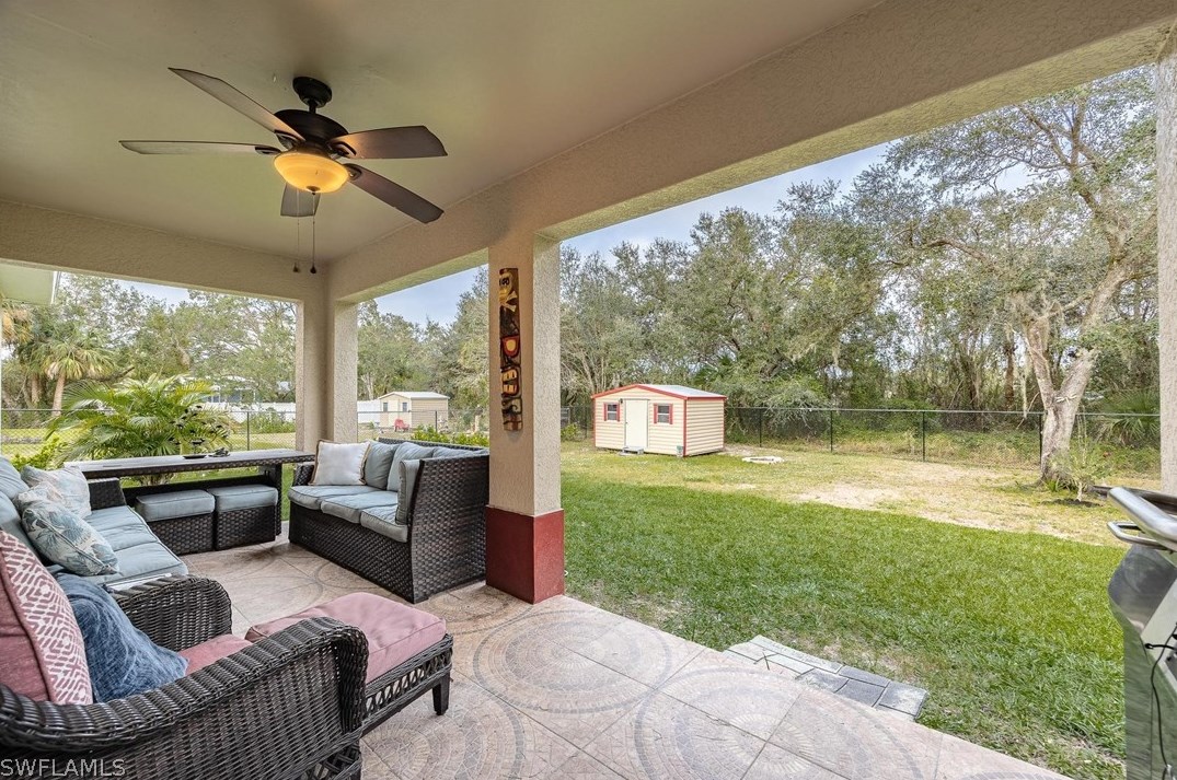 2029 Detroit Dr, Labelle FL  33935-5396 exterior