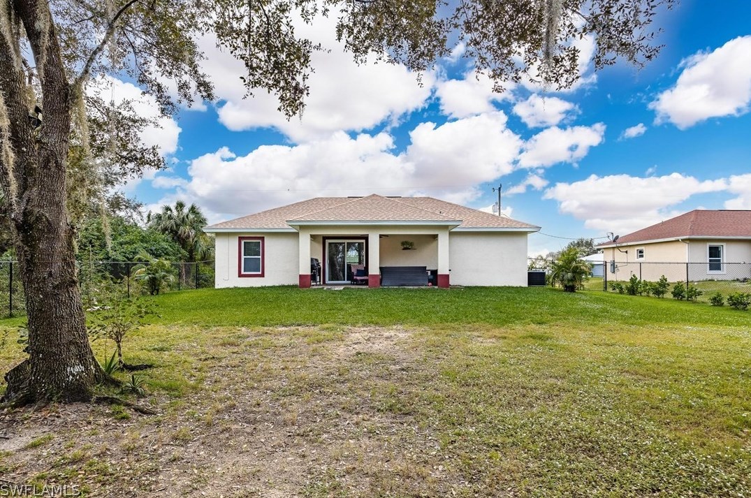 2029 Detroit Dr, Labelle FL  33935-5396 exterior