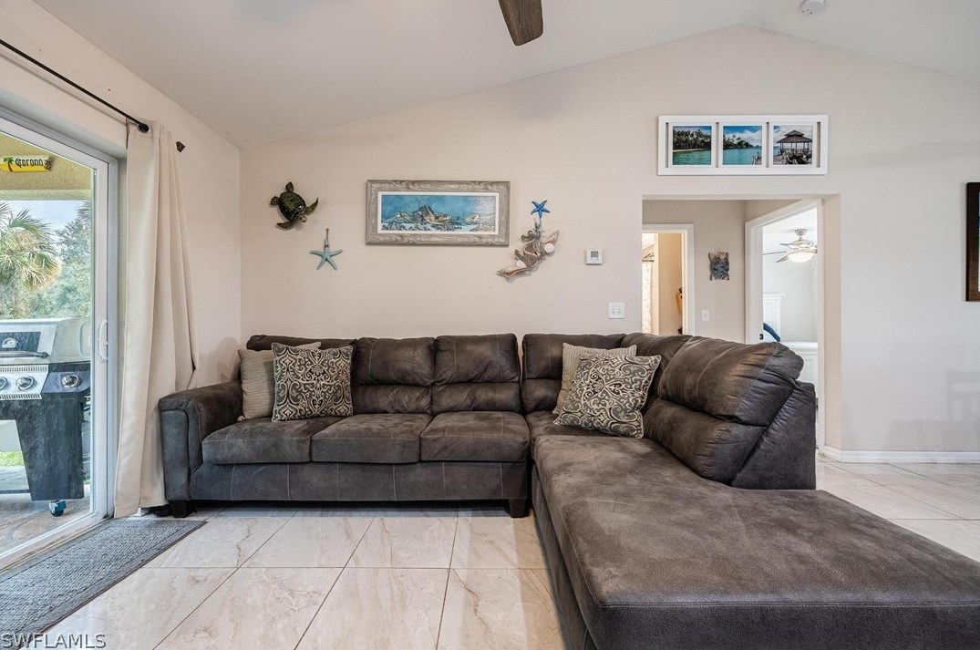 2029 Detroit Dr, Labelle FL  33935-5396 exterior