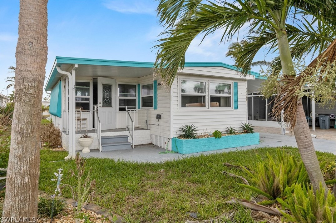 11321 Bayside Blvd, Fort Myers Beach, FL 33931
