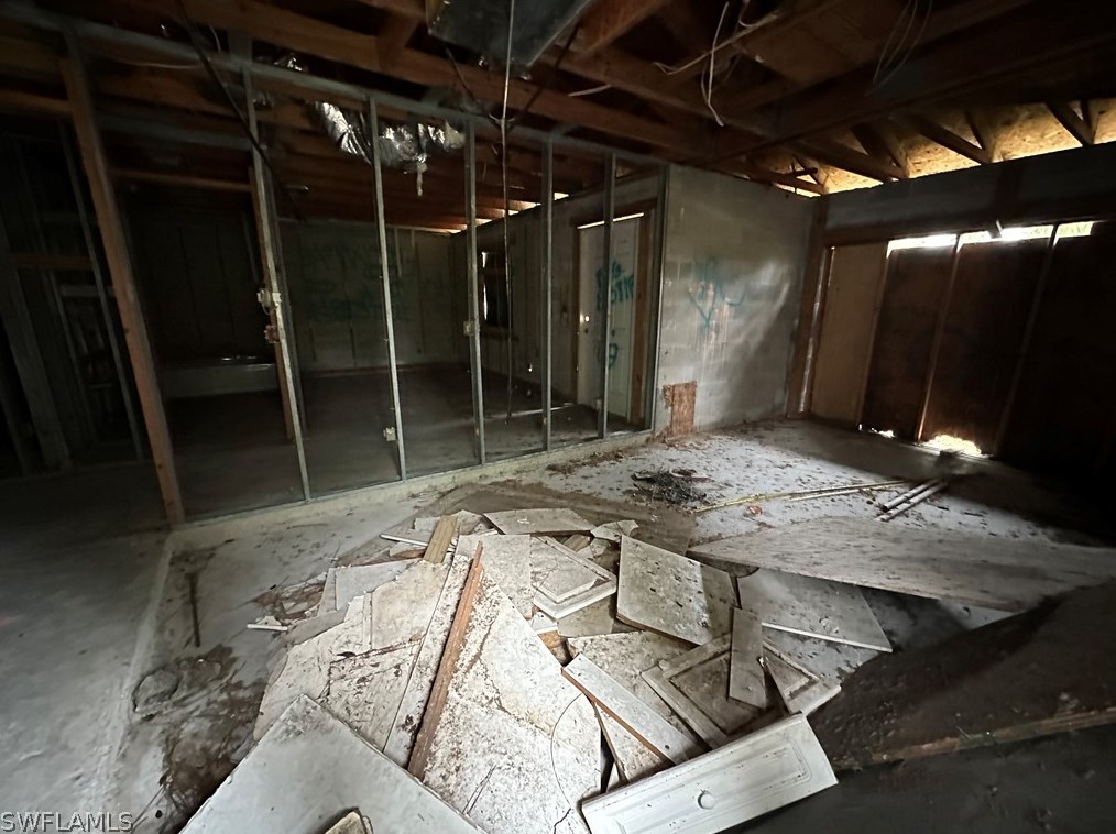 4704-4706 26th Street Sw, Lehigh Acres, FL 33973