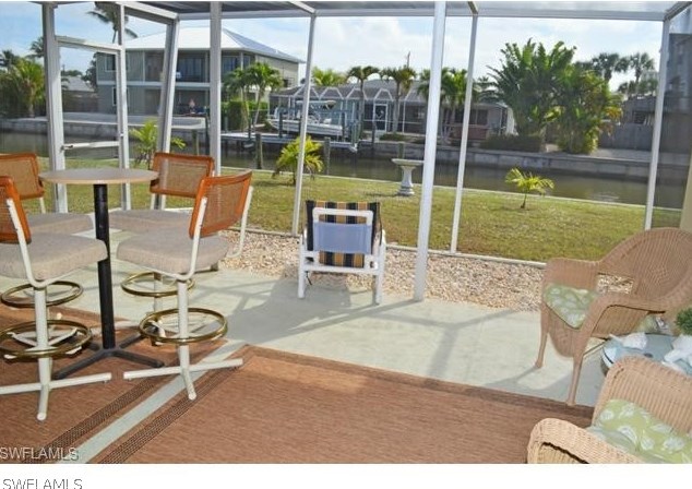 360 Washington Ct, Fort Myers Beach, FL 33931