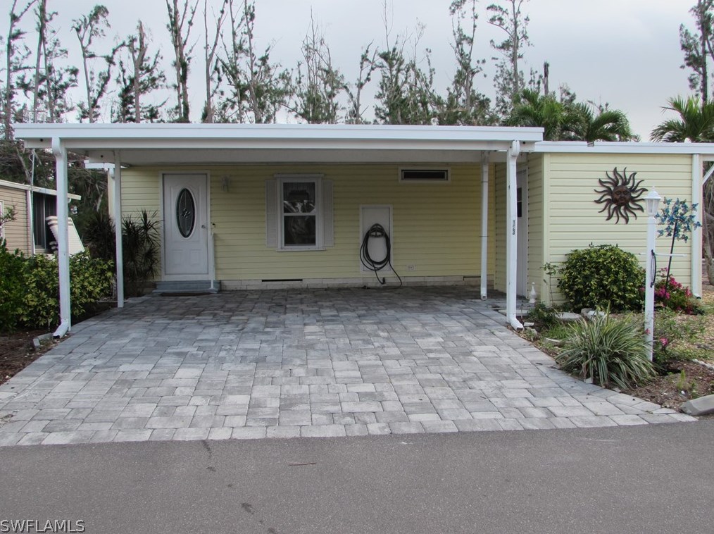 7196 Drum Dr, Saint James City, FL 33956