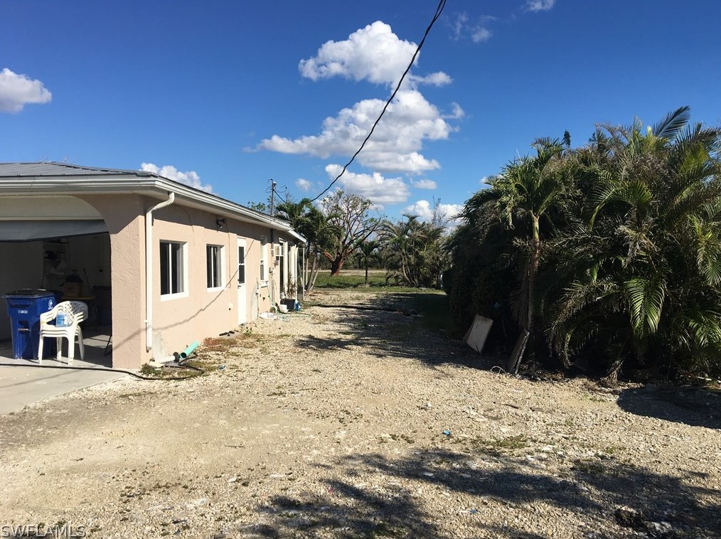 2720 Oleander St, Saint James City, FL 33956