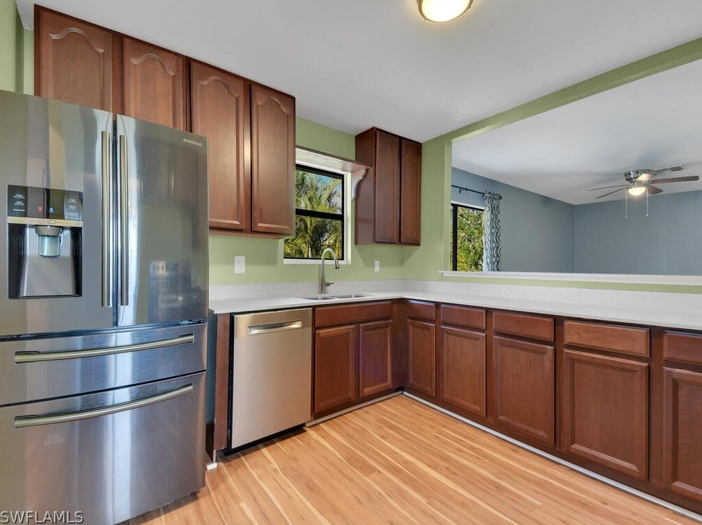 7563 Captiva Blvd, Fort Myers FL  33967-6121 exterior