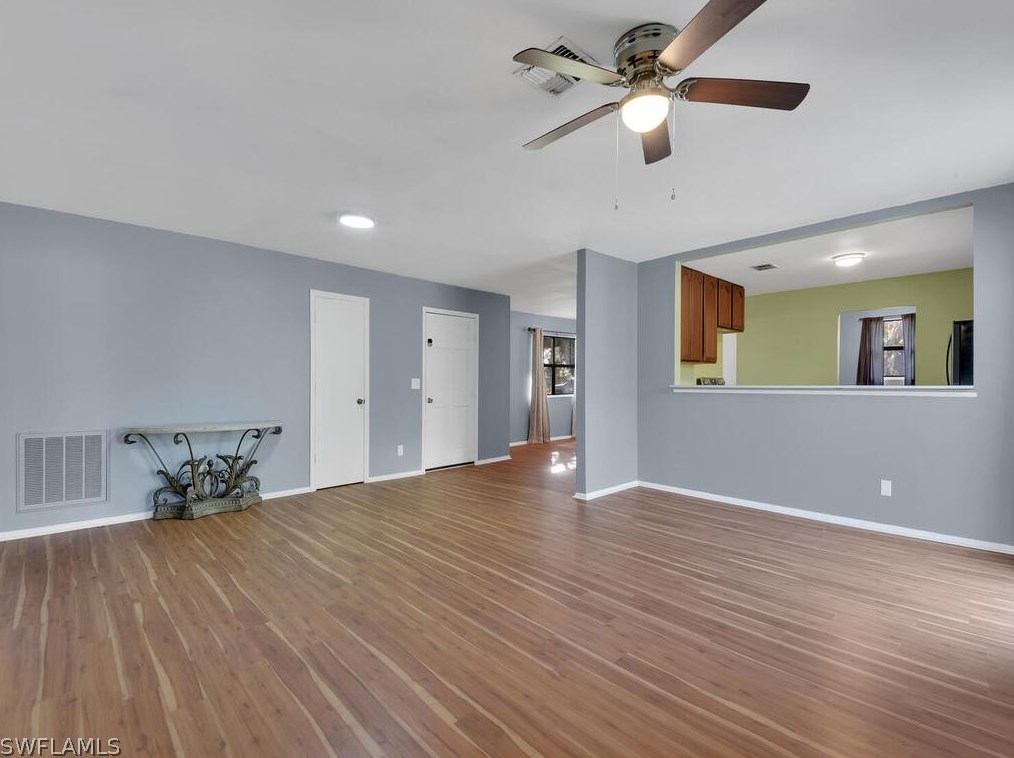 7563 Captiva Blvd, Fort Myers FL  33967-6121 exterior