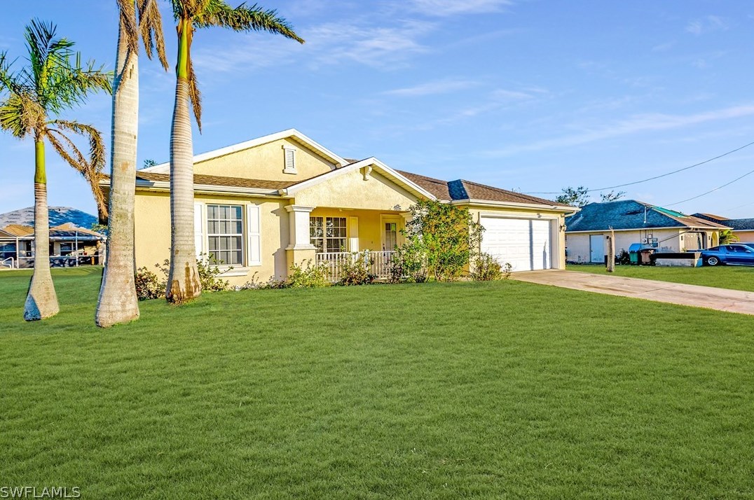 233 15th Pl, Cape Coral, FL 33909-0026